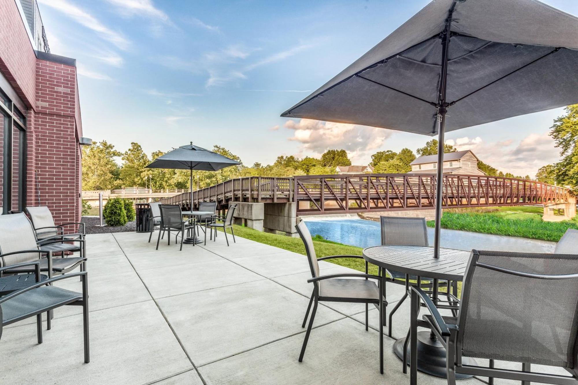 Hotel Fairfield & By Marriott Jasper