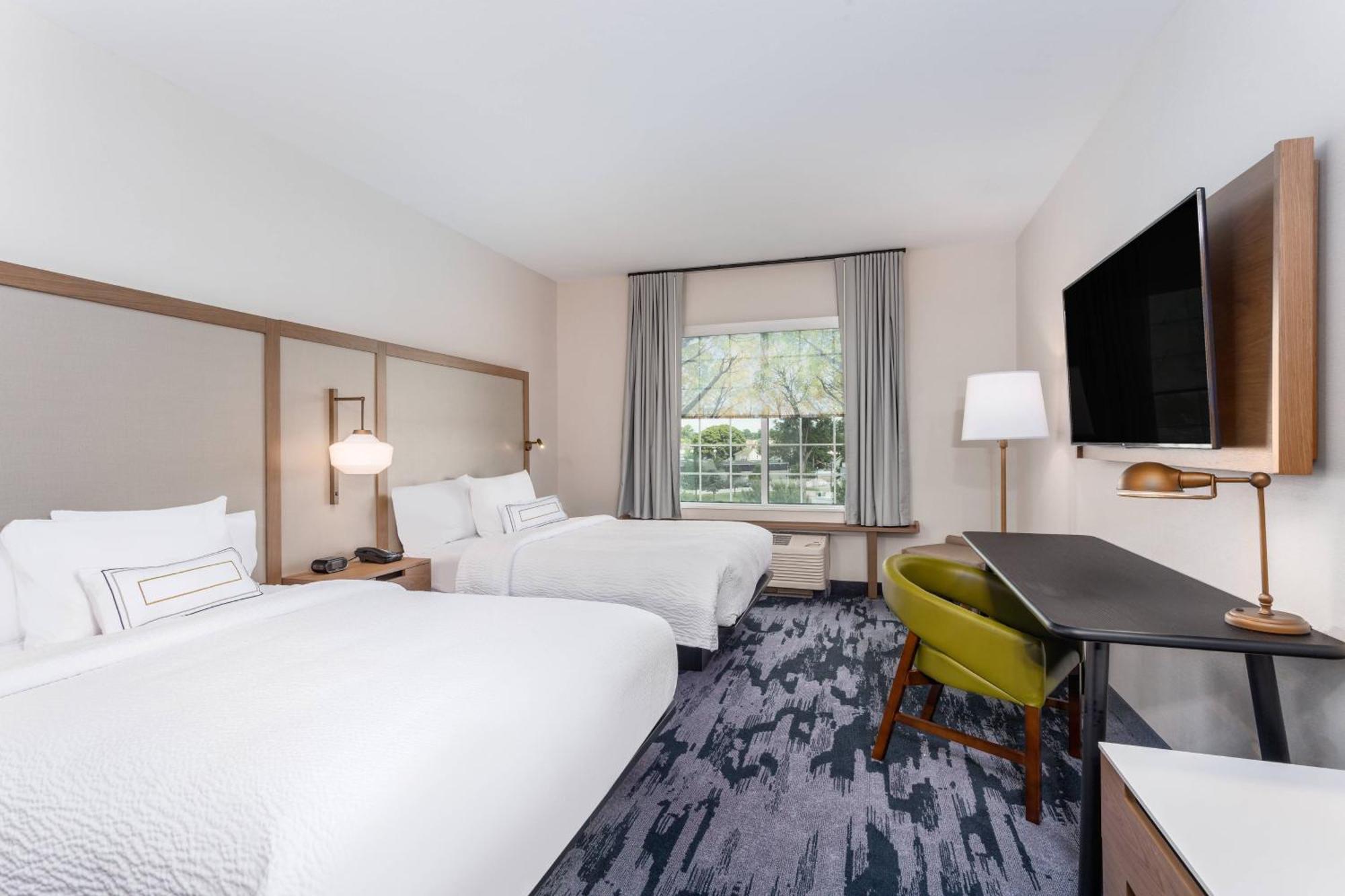 Fairfield & By Marriott 3*